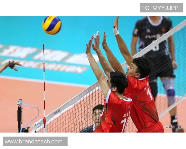 南京排球队以92分领跑挑战赛积分榜展现强劲实力和团队合作精神