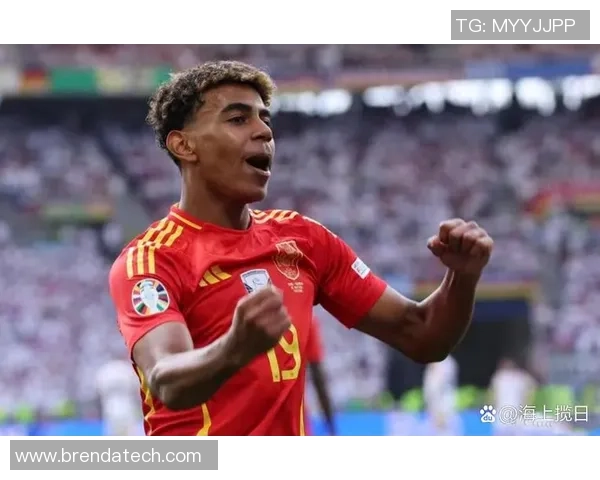 各大足球俱乐部明星球员盘点与分析展现足坛璀璨风采 各大足球俱乐部明星球员盘点与分析展现足坛璀璨风采